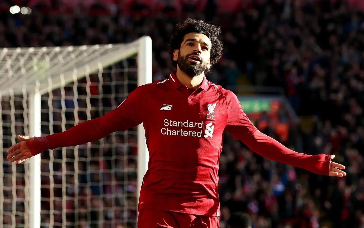 河南省委书记刘宁会见河南队将士，祝贺河南队勇夺足协杯亚军