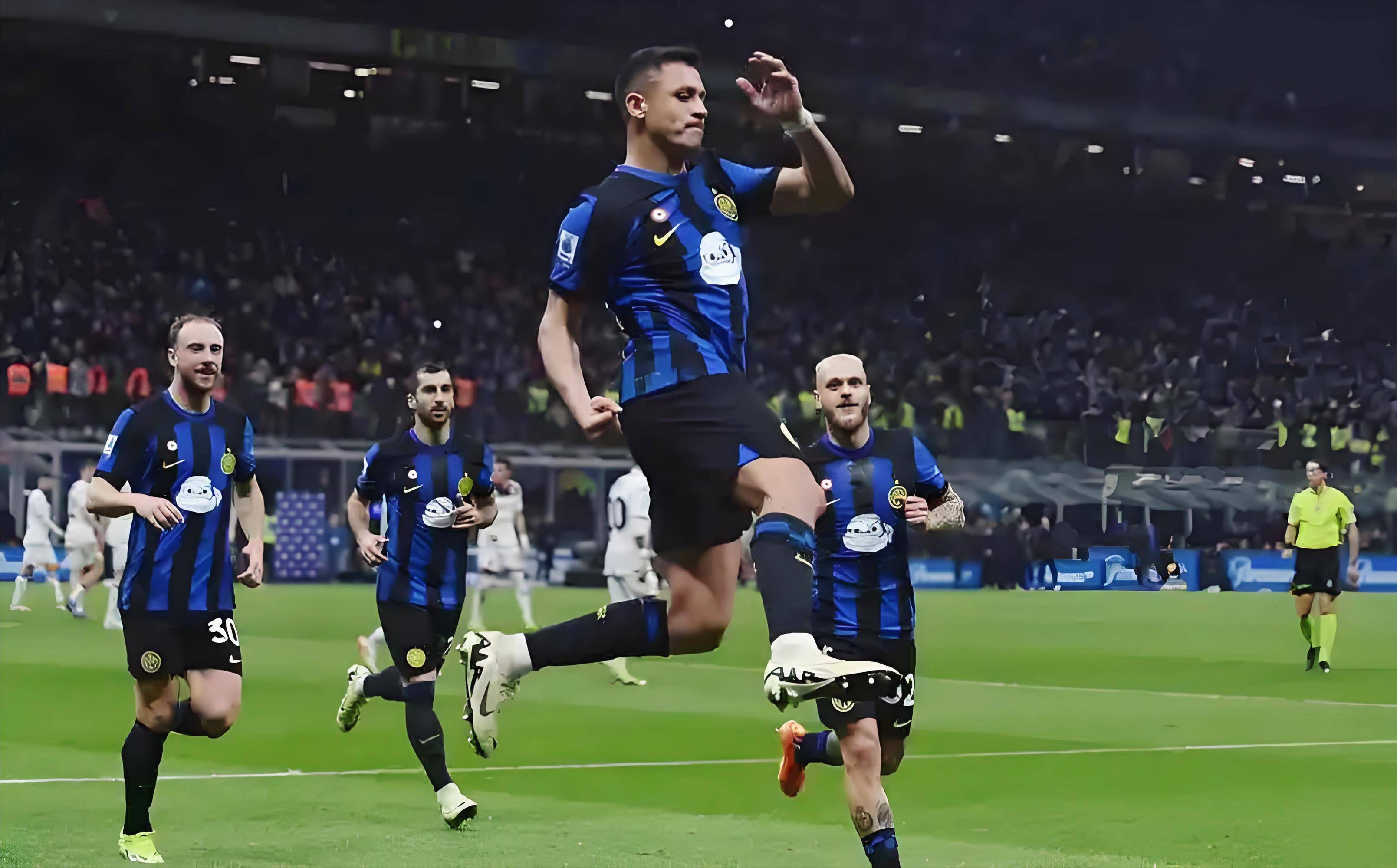 TA：尽管本轮取胜，但皇马高层仍对阿隆索执教计划存在疑虑（TA：赢球难消疑虑，皇马高层仍对阿隆索执教方案存疑）